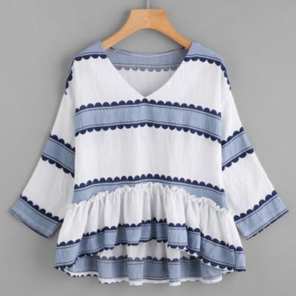 Elixe Boutique Ruffle Top - Picture 1 of 5